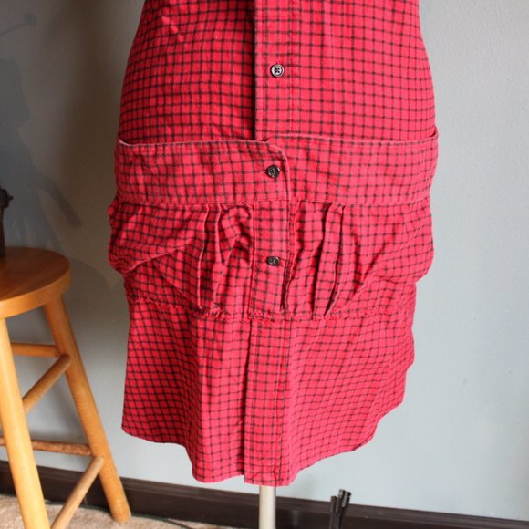 Red/Black Plaid Button Front Boyfriend Apron ~OS~ - Picture 3 of 9